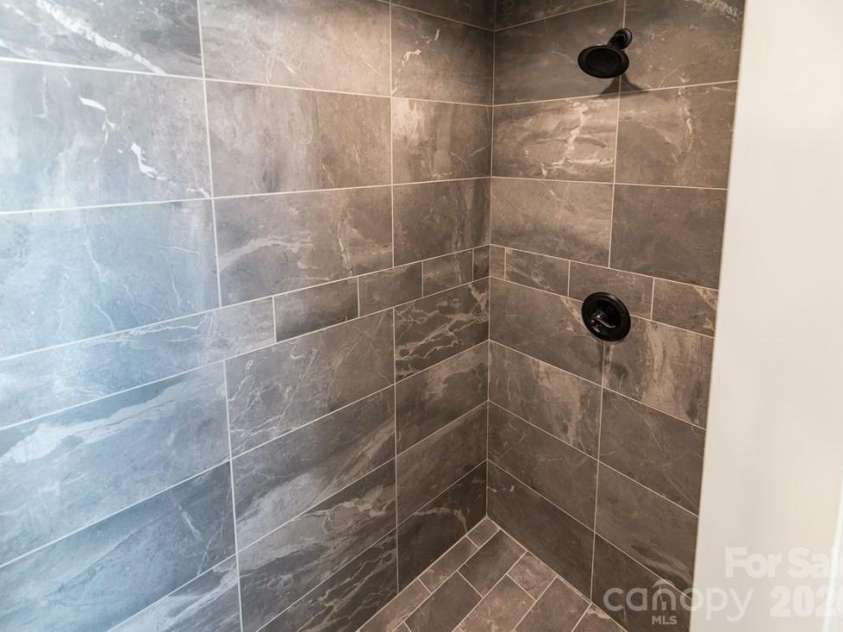 175 Trinity Drive, Sylva, NC 28779.  MLS# CAR4344630, YatesRealty ID 2913. 