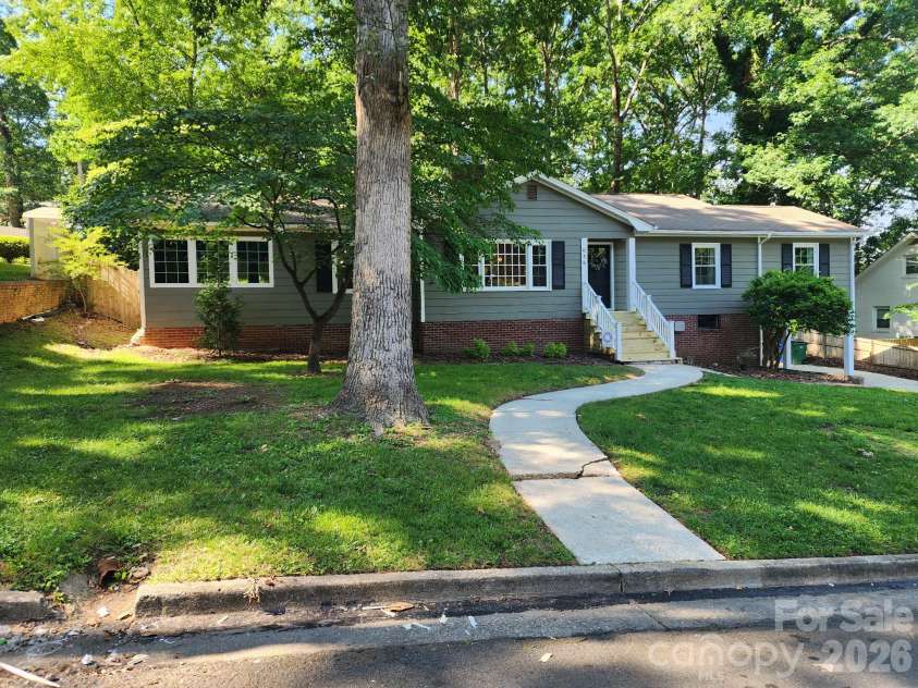 616 Oakwood Avenue, Albemarle, NC 28001.  MLS# CAR4387743, YatesRealty ID 29130. 