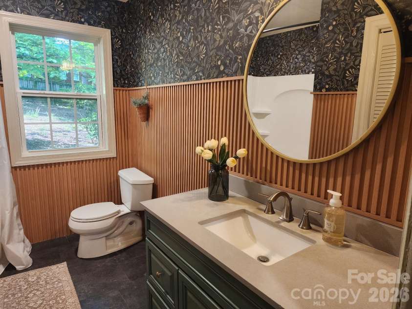 616 Oakwood Avenue, Albemarle, NC 28001.  MLS# CAR4387743, YatesRealty ID 29130. 