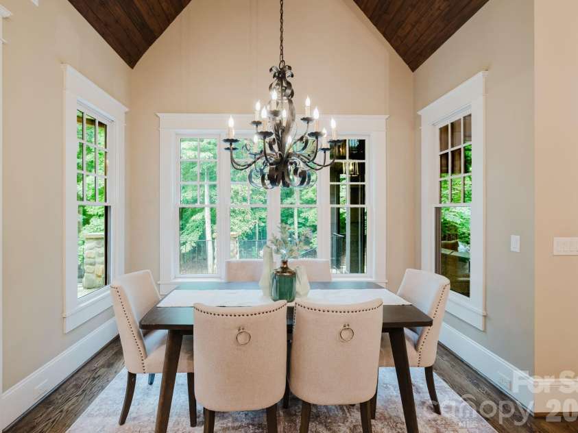 10930 Green Heron Court, Charlotte, NC 28278.  MLS# CAR4419107, YatesRealty ID 29131. 