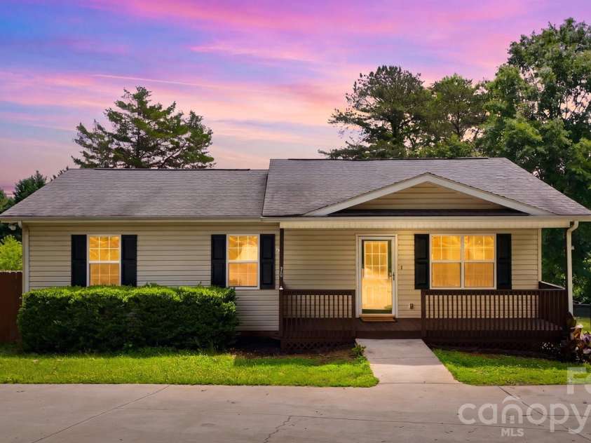 30 Lakeside Avenue, Granite Falls, NC 28630.  MLS# CAR4386956, YatesRealty ID 29132. 