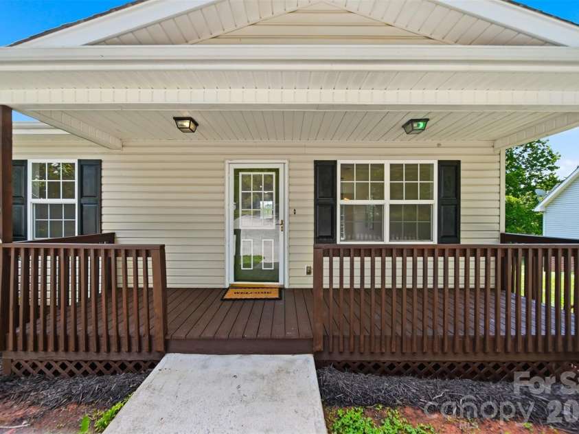 30 Lakeside Avenue, Granite Falls, NC 28630.  MLS# CAR4386956, YatesRealty ID 29132. 
