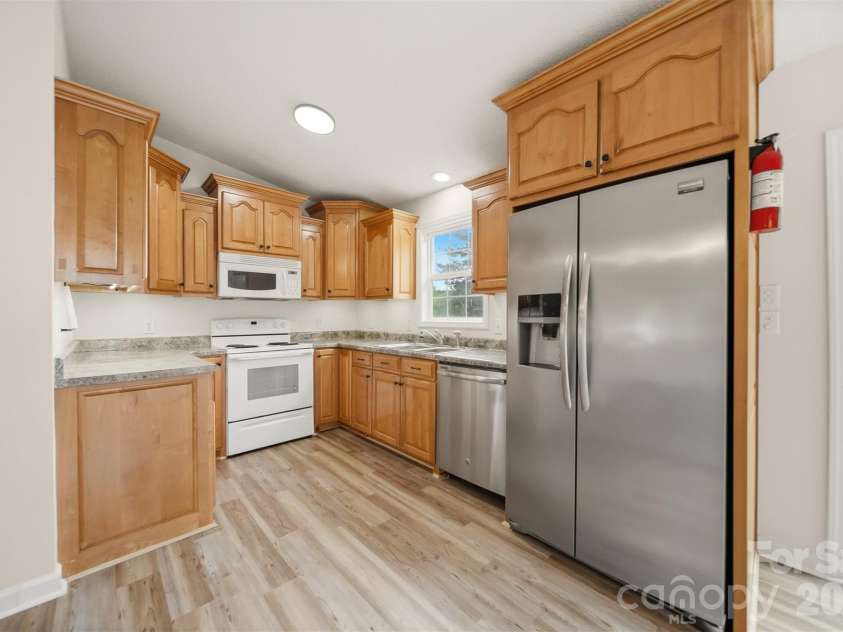 30 Lakeside Avenue, Granite Falls, NC 28630.  MLS# CAR4386956, YatesRealty ID 29132. 