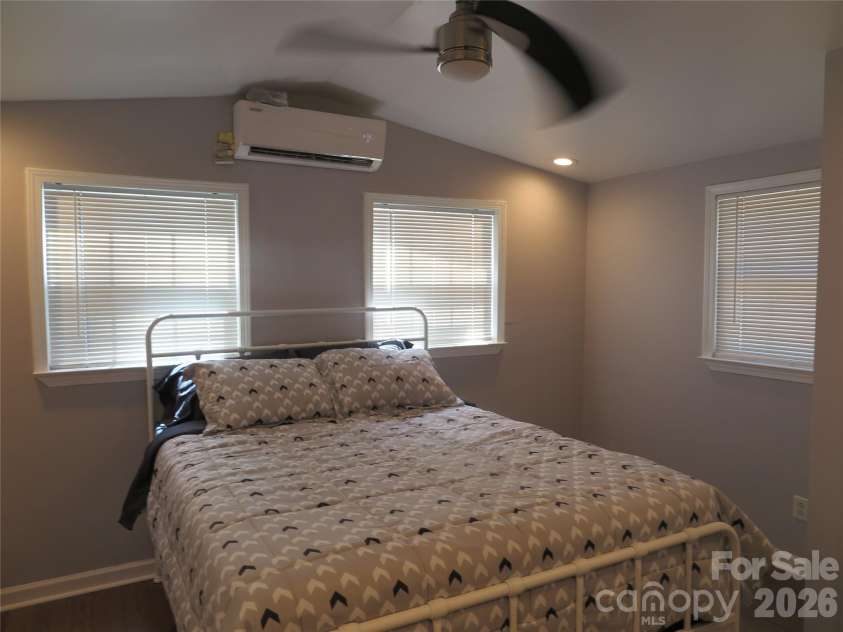 2844 Morris Lane, Denver, NC 28037.  MLS# CAR4388130, YatesRealty ID 29133. 