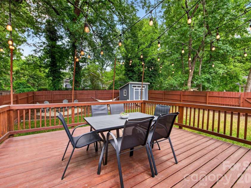 1732 Parson Street, Charlotte, NC 28205.  MLS# CAR4386274, YatesRealty ID 29134. 