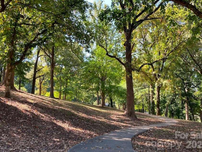 1732 Parson Street, Charlotte, NC 28205.  MLS# CAR4386274, YatesRealty ID 29134. 