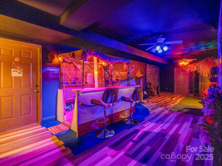 124 Shadow View Drive, Leicester, NC 28748.  MLS# CAR4273794, YatesRealty ID 29136. 