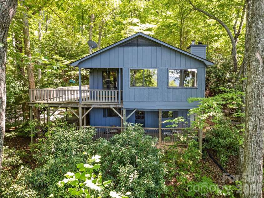 1392 Mount Chalet Road, Canton, NC 28716.  MLS# CAR4331307, YatesRealty ID 29137. 