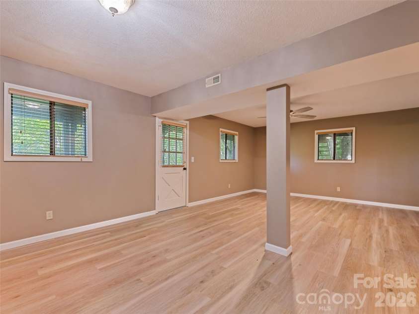 1392 Mount Chalet Road, Canton, NC 28716.  MLS# CAR4331307, YatesRealty ID 29137. 