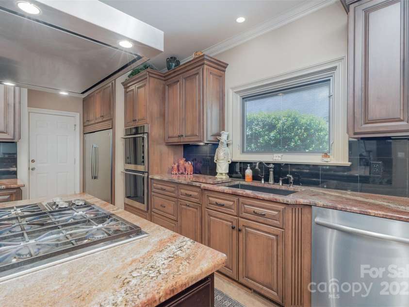 16819 Flying Jib Road, Cornelius, NC 28031.  MLS# CAR4274706, YatesRealty ID 29137. 