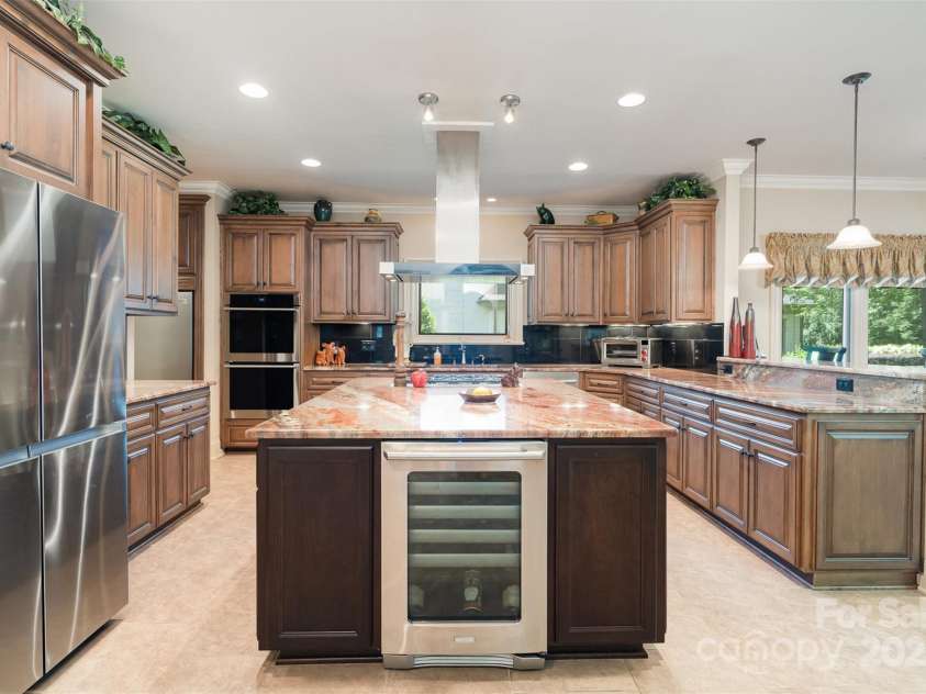 16819 Flying Jib Road, Cornelius, NC 28031.  MLS# CAR4274706, YatesRealty ID 29137. 