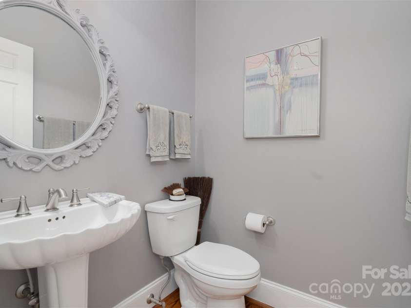 16819 Flying Jib Road, Cornelius, NC 28031.  MLS# CAR4274706, YatesRealty ID 29137. 