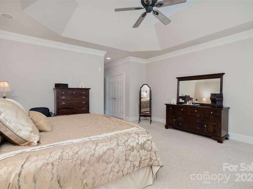 16819 Flying Jib Road, Cornelius, NC 28031.  MLS# CAR4274706, YatesRealty ID 29137. 