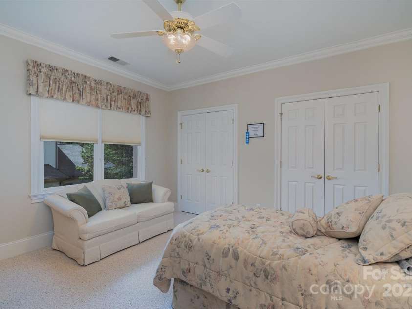 16819 Flying Jib Road, Cornelius, NC 28031.  MLS# CAR4274706, YatesRealty ID 29137. 