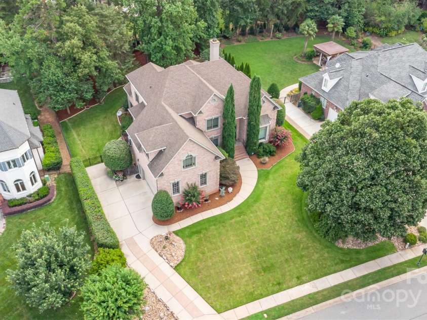 16819 Flying Jib Road, Cornelius, NC 28031.  MLS# CAR4274706, YatesRealty ID 29137. 