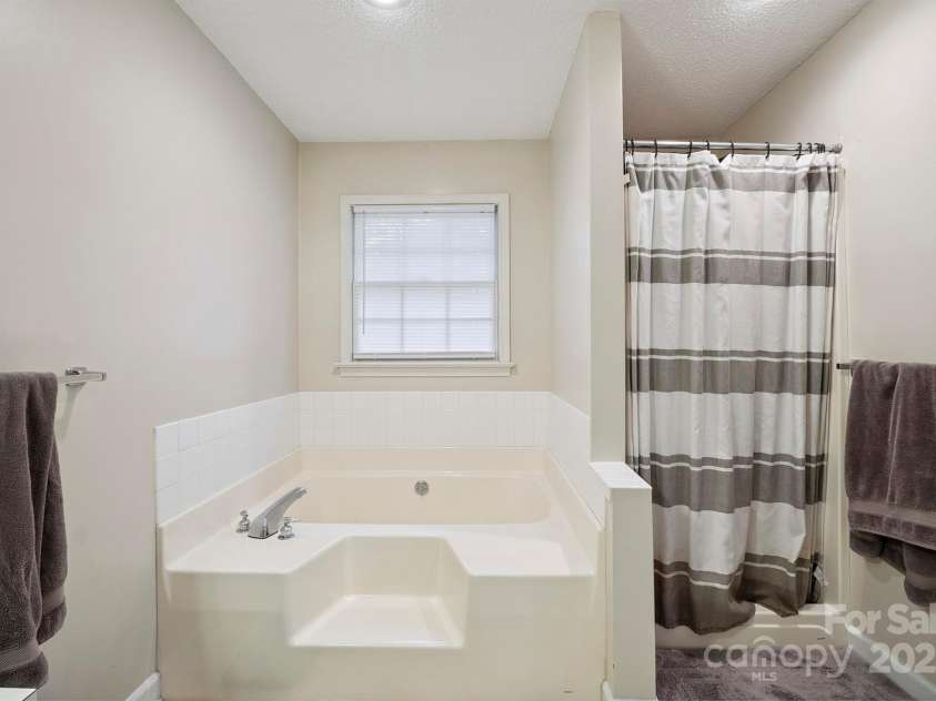 360 Brady Avenue, Newton, NC 28658.  MLS# CAR4270332, YatesRealty ID 29138. 