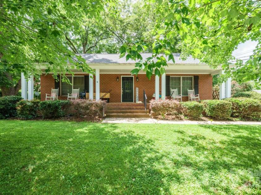 360 Brady Avenue, Newton, NC 28658.  MLS# CAR4270332, YatesRealty ID 29138. 