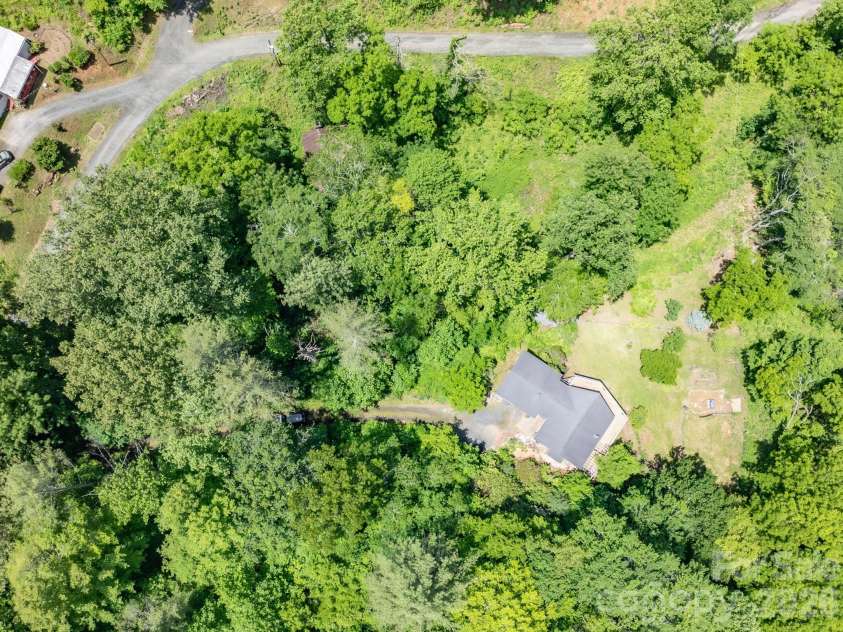 295 Richmond Road, Bakersville, NC 28705.  MLS# CAR4387768, YatesRealty ID 29139. 
