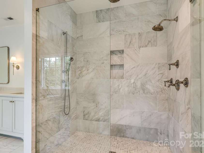 418 Ellsworth Road, Charlotte, NC 28211.  MLS# CAR4276851, YatesRealty ID 29139. Primary shower