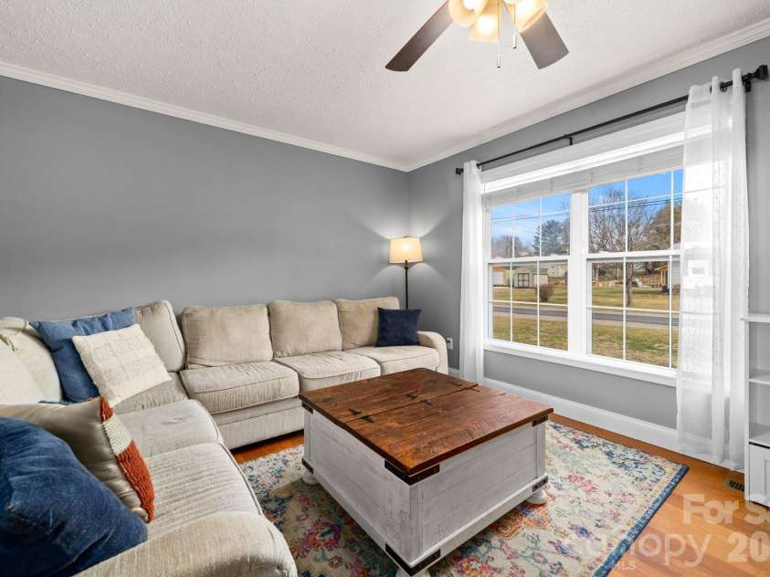 121 James Street, Clyde, NC 28721.  MLS# CAR4340631, YatesRealty ID 2914. 