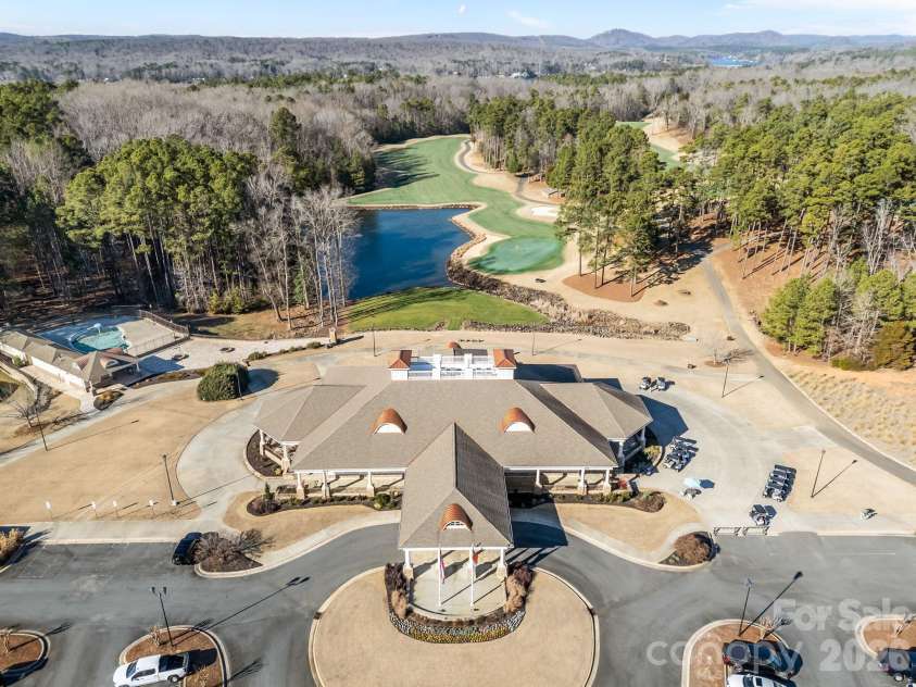 204 Old Harbor Drive, Mount Gilead, NC 27306.  MLS# CAR4335591, YatesRealty ID 2914. 