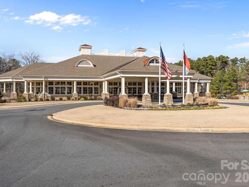 204 Old Harbor Drive, Mount Gilead, NC 27306.  MLS# CAR4335591, YatesRealty ID 2914. Clubhouse