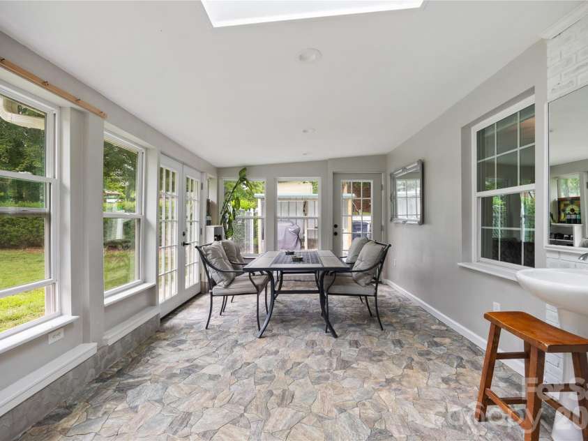 342 West Avenue, Troutman, NC 28166.  MLS# CAR4388126, YatesRealty ID 29142. 