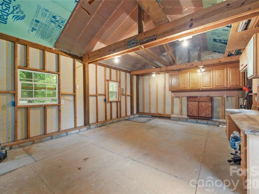 342 West Avenue, Troutman, NC 28166.  MLS# CAR4388126, YatesRealty ID 29142. 
