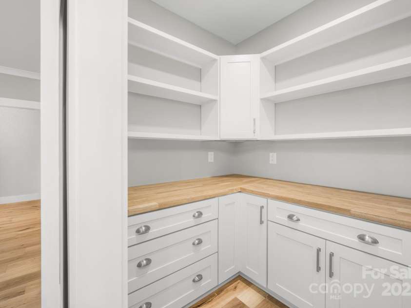 2045 Storm Canyon Road, Winston Salem, NC 27106.  MLS# CAR4276354, YatesRealty ID 29143. 