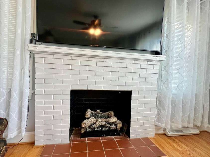 61 Stony Point School Road, Stony Point, NC 28678.  MLS# CAR4287244, YatesRealty ID 29144. 