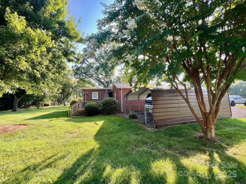 61 Stony Point School Road, Stony Point, NC 28678.  MLS# CAR4287244, YatesRealty ID 29144. 