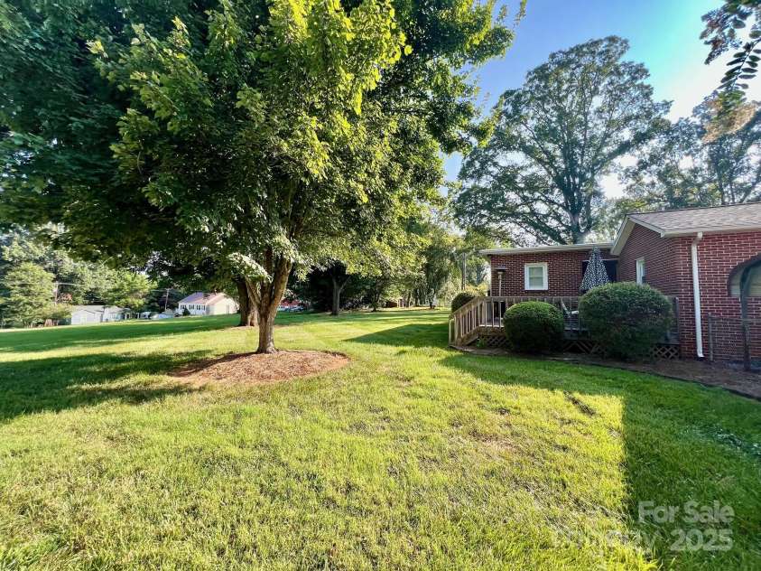 61 Stony Point School Road, Stony Point, NC 28678.  MLS# CAR4287244, YatesRealty ID 29144. 