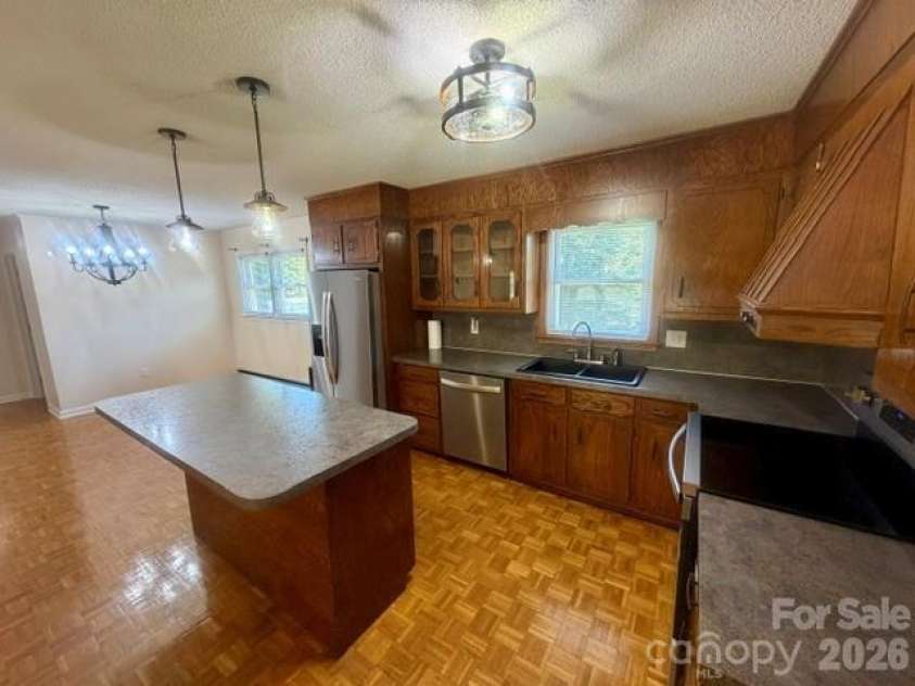 620 Central Street, Hudson, NC 28638.  MLS# CAR4387172, YatesRealty ID 29144. 