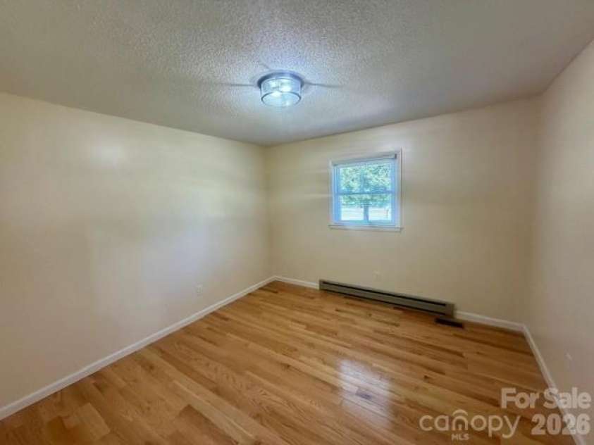 620 Central Street, Hudson, NC 28638.  MLS# CAR4387172, YatesRealty ID 29144. 