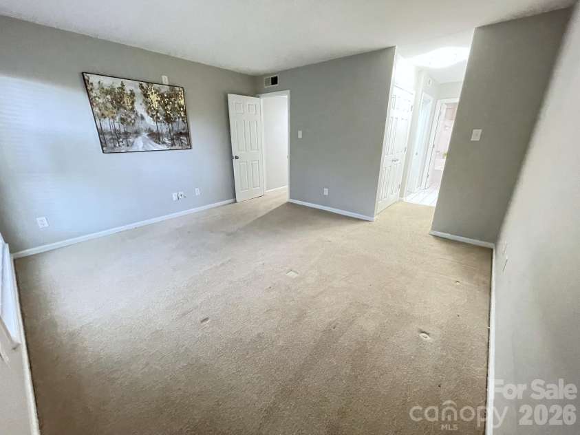 7236 Winery Lane, Charlotte, NC 28227.  MLS# CAR4358746, YatesRealty ID 29145. 