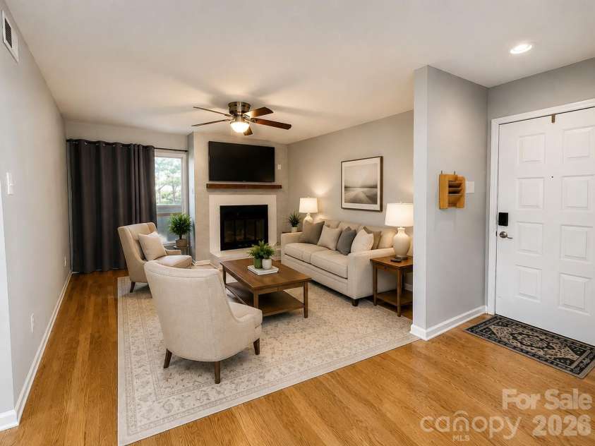 7236 Winery Lane, Charlotte, NC 28227.  MLS# CAR4358746, YatesRealty ID 29145. 