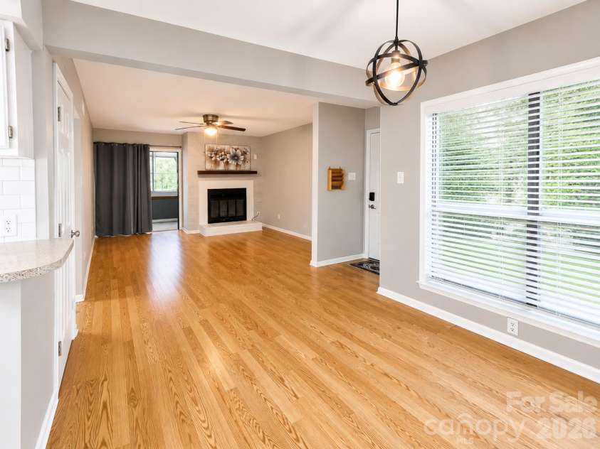 7236 Winery Lane, Charlotte, NC 28227.  MLS# CAR4358746, YatesRealty ID 29145. 