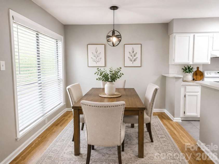 7236 Winery Lane, Charlotte, NC 28227.  MLS# CAR4358746, YatesRealty ID 29145. 