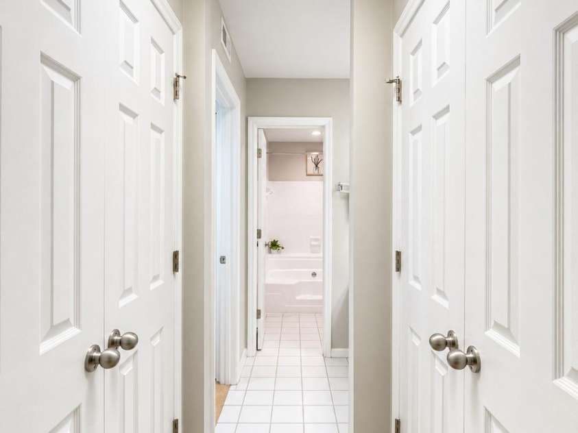 7236 Winery Lane, Charlotte, NC 28227.  MLS# CAR4358746, YatesRealty ID 29145. 