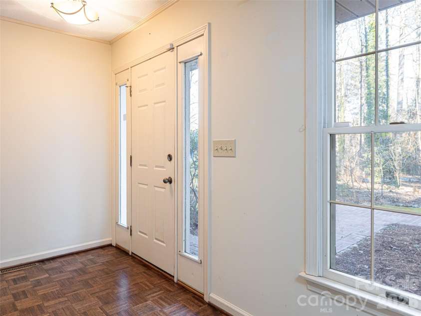 100 Wolf Shoals Drive, Hendersonville, NC 28739.  MLS# CAR4333977, YatesRealty ID 29146. 