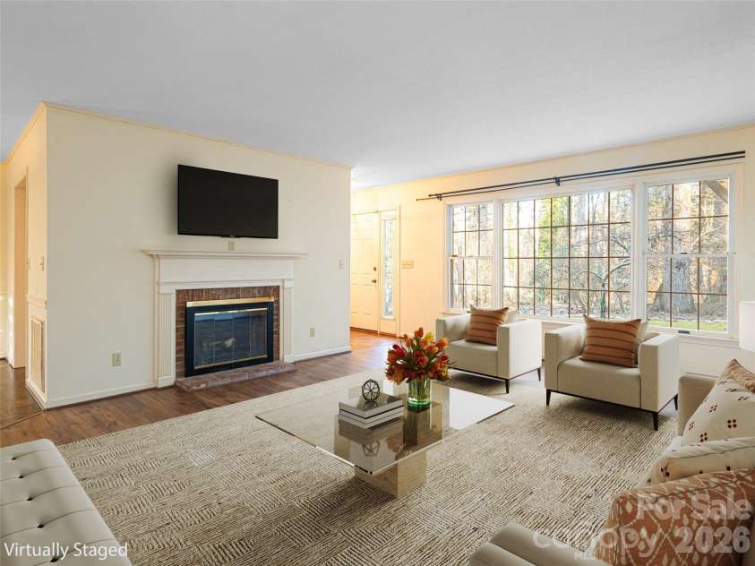 100 Wolf Shoals Drive, Hendersonville, NC 28739.  MLS# CAR4333977, YatesRealty ID 29146. 