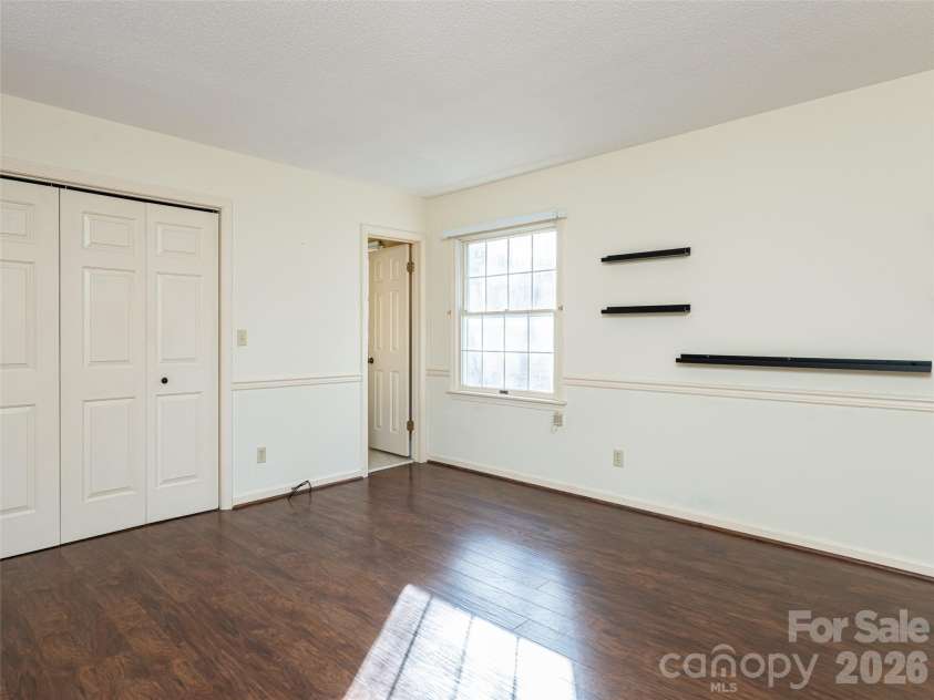 100 Wolf Shoals Drive, Hendersonville, NC 28739.  MLS# CAR4333977, YatesRealty ID 29146. 