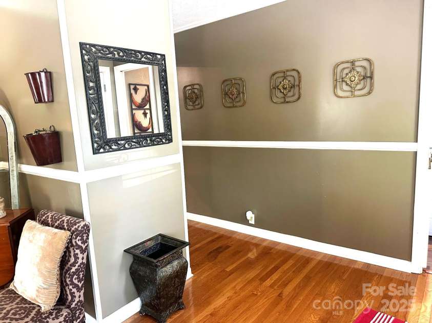 25 Norman Road, Fletcher, NC 28732.  MLS# CAR4278825, YatesRealty ID 29147. 