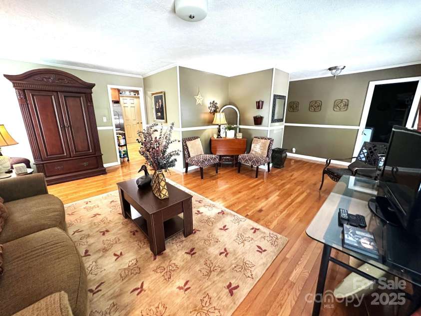 25 Norman Road, Fletcher, NC 28732.  MLS# CAR4278825, YatesRealty ID 29147. 