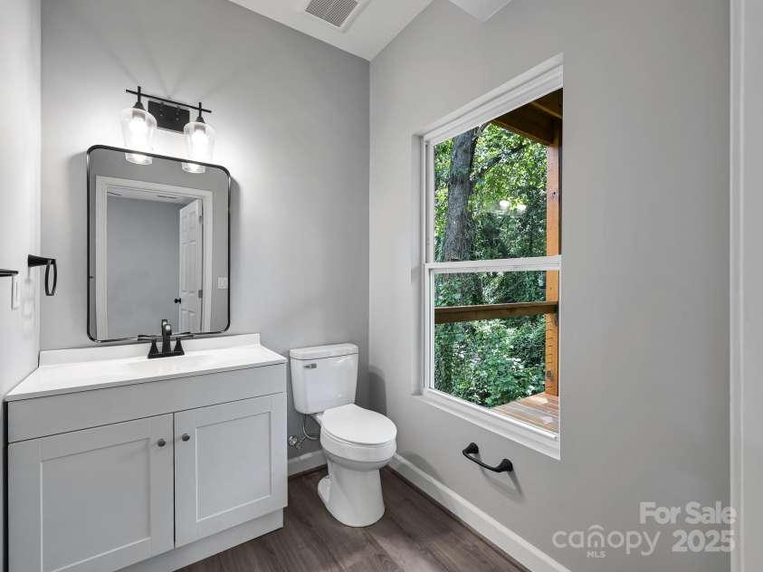 153 State Street, Asheville, NC 28806.  MLS# CAR4285086, YatesRealty ID 29148. 