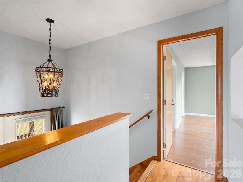 50 Blossom Drive, Waynesville, NC 28786.  MLS# CAR4390915, YatesRealty ID 29148. 