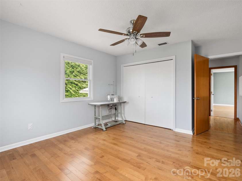 50 Blossom Drive, Waynesville, NC 28786.  MLS# CAR4390915, YatesRealty ID 29148. 