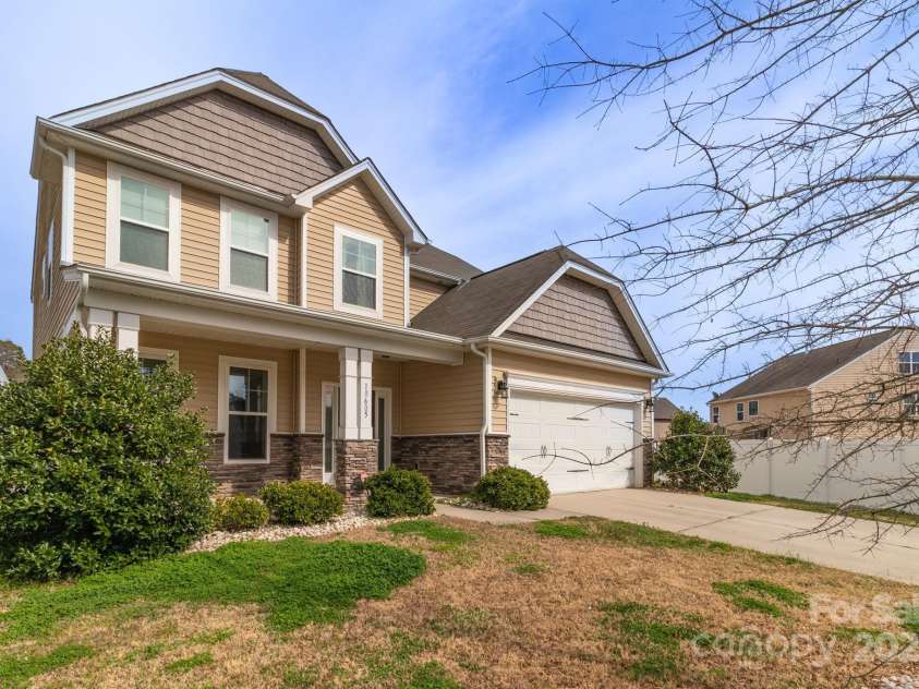 10605 Three Rivers Court, Charlotte, NC 28273.  MLS# CAR4231365, YatesRealty ID 2915. 