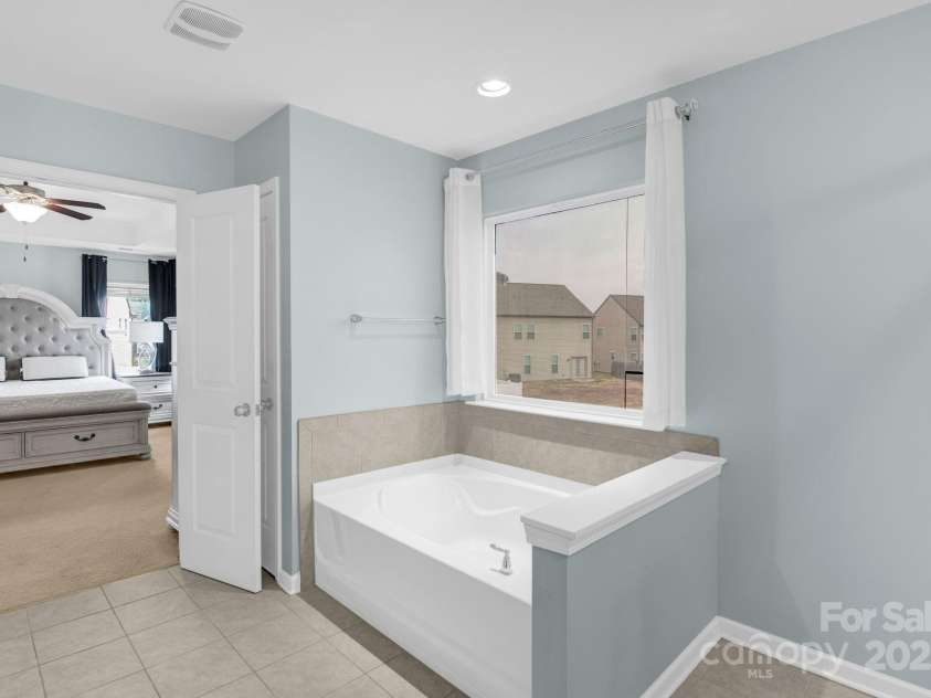 10605 Three Rivers Court, Charlotte, NC 28273.  MLS# CAR4231365, YatesRealty ID 2915. 