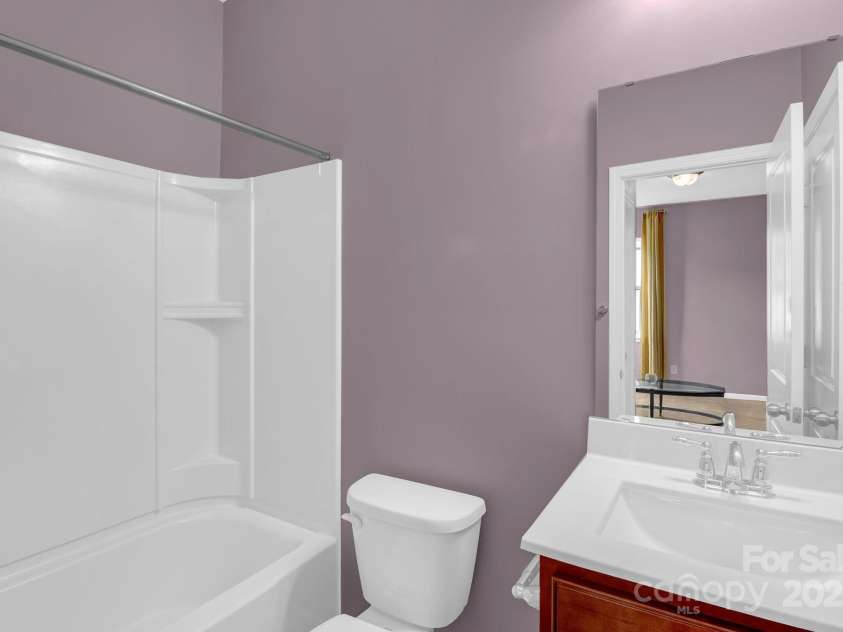 10605 Three Rivers Court, Charlotte, NC 28273.  MLS# CAR4231365, YatesRealty ID 2915. 